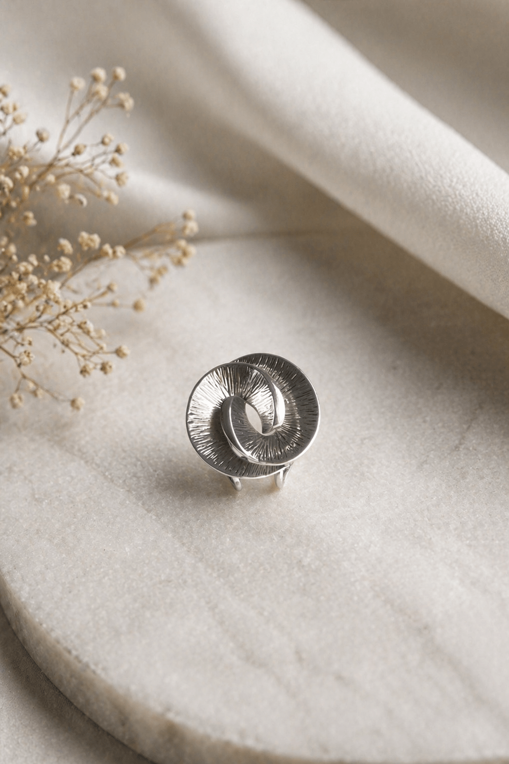 Chloe Swirl Metal French Pin | silver | Nomad Amara