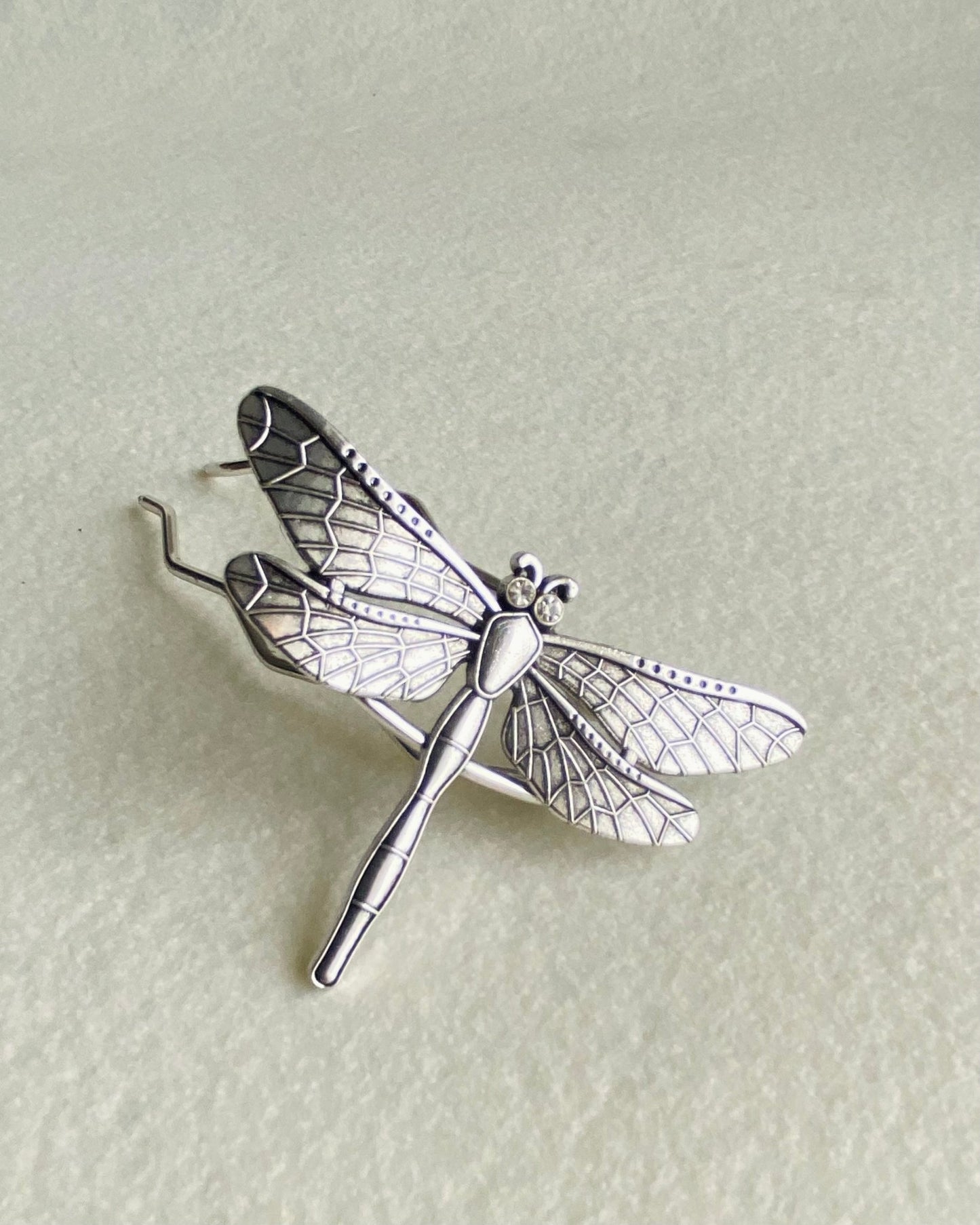 Liby Dragonfly Metal French Pin | Nomad Amara
