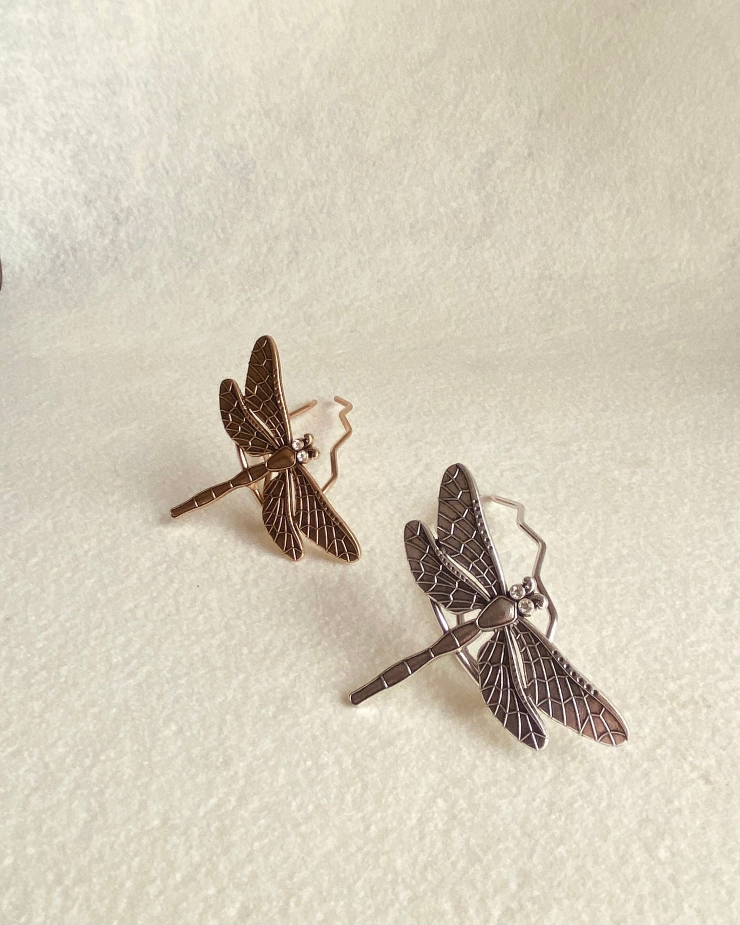 Liby Dragonfly Metal French Pin | Nomad Amara