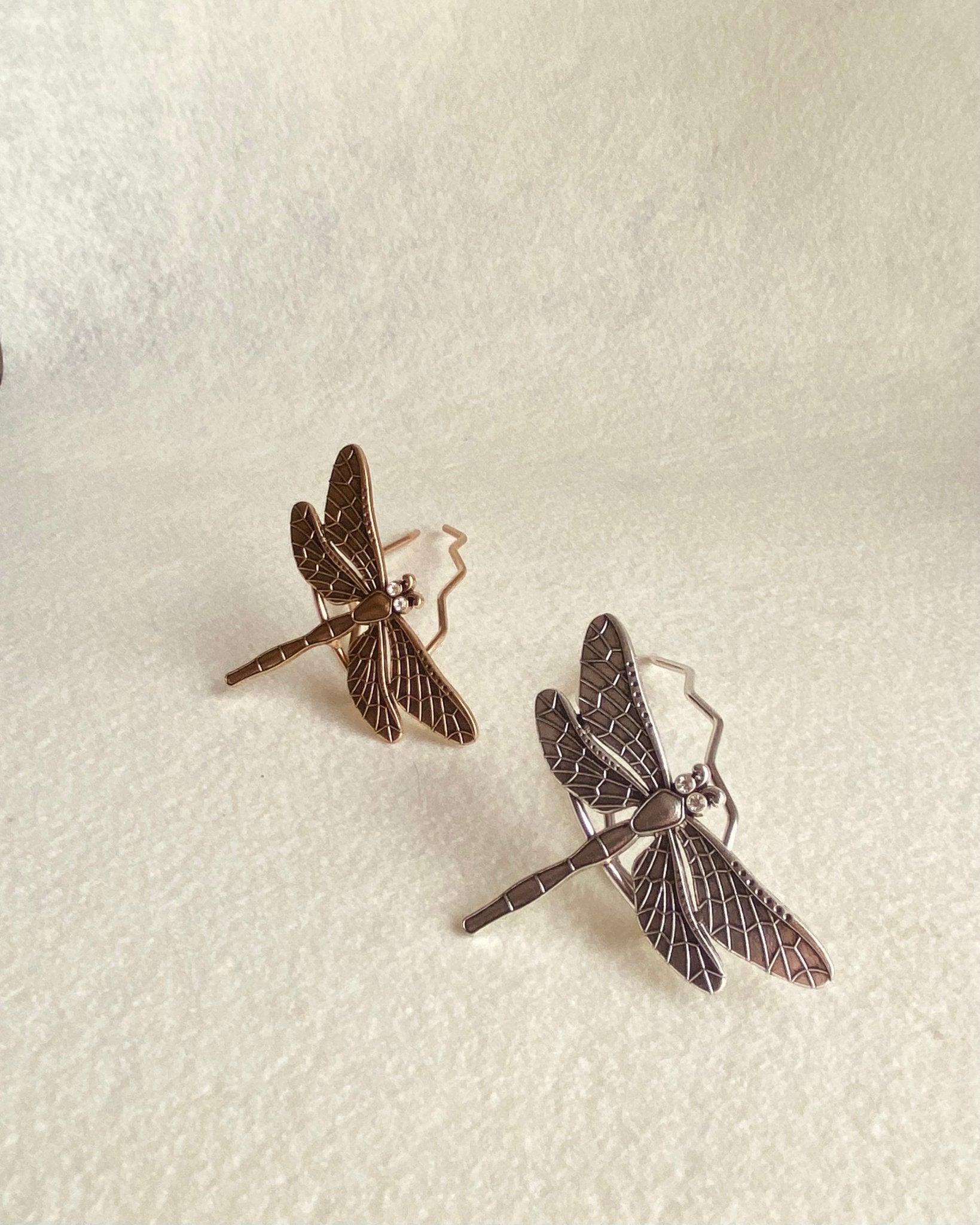 Liby Dragonfly Metal French Pin | Nomad Amara